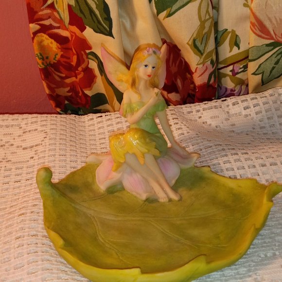 GREEN COLORFUL FAIRY LEAF DISH JERELRY TRINKET 6" HOLDER - Picture 3 of 8